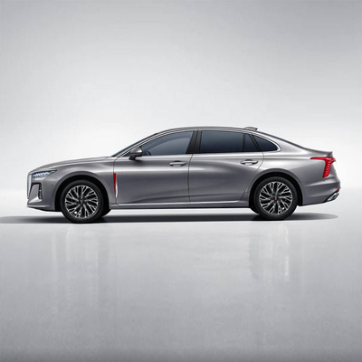 4-цилиндровый бензиновый автомобиль Hongqi H5 2024 с многофункциональным рулем для семьи