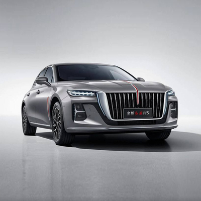 4-цилиндровый бензиновый автомобиль Hongqi H5 2024 с многофункциональным рулем для семьи