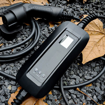 16A 3.6KW зарядное устройство для электромобилей с рейтингом IP66 и напряжением выхода AC 220V 20%